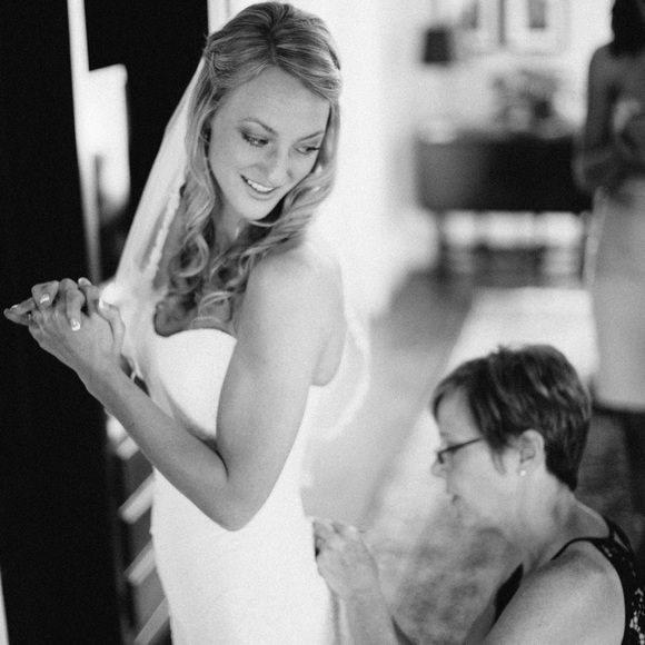 Meet your Posher, Ellen - Picture 1 of 1